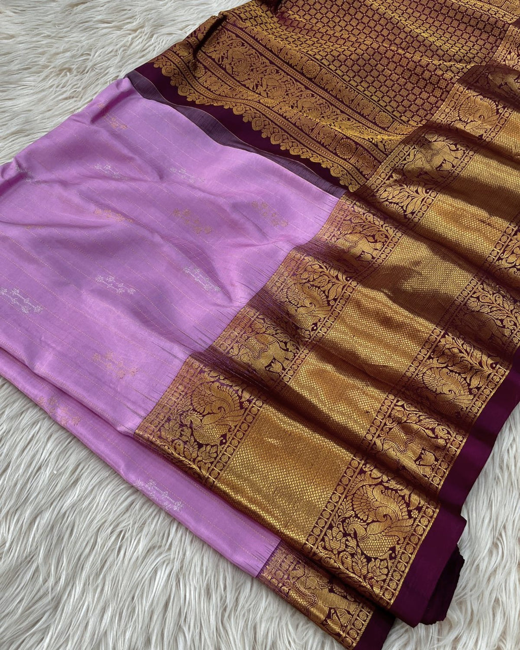 Soft Lilac 10 Handloom Gadwal Pattu Saree
