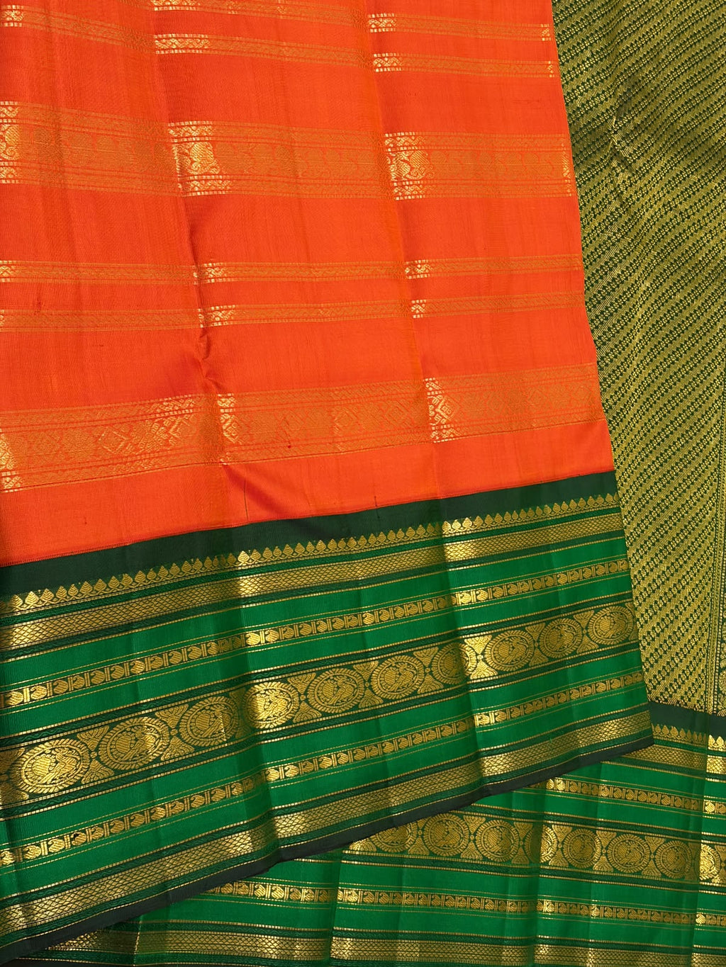 Urvi 01