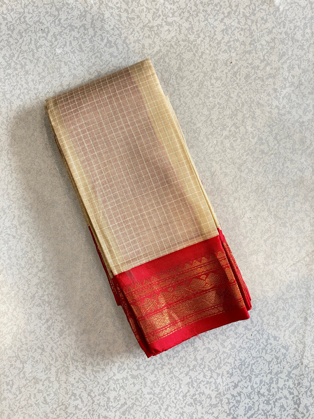 Ivory Crimson Pure Gadwal Cotton Saree