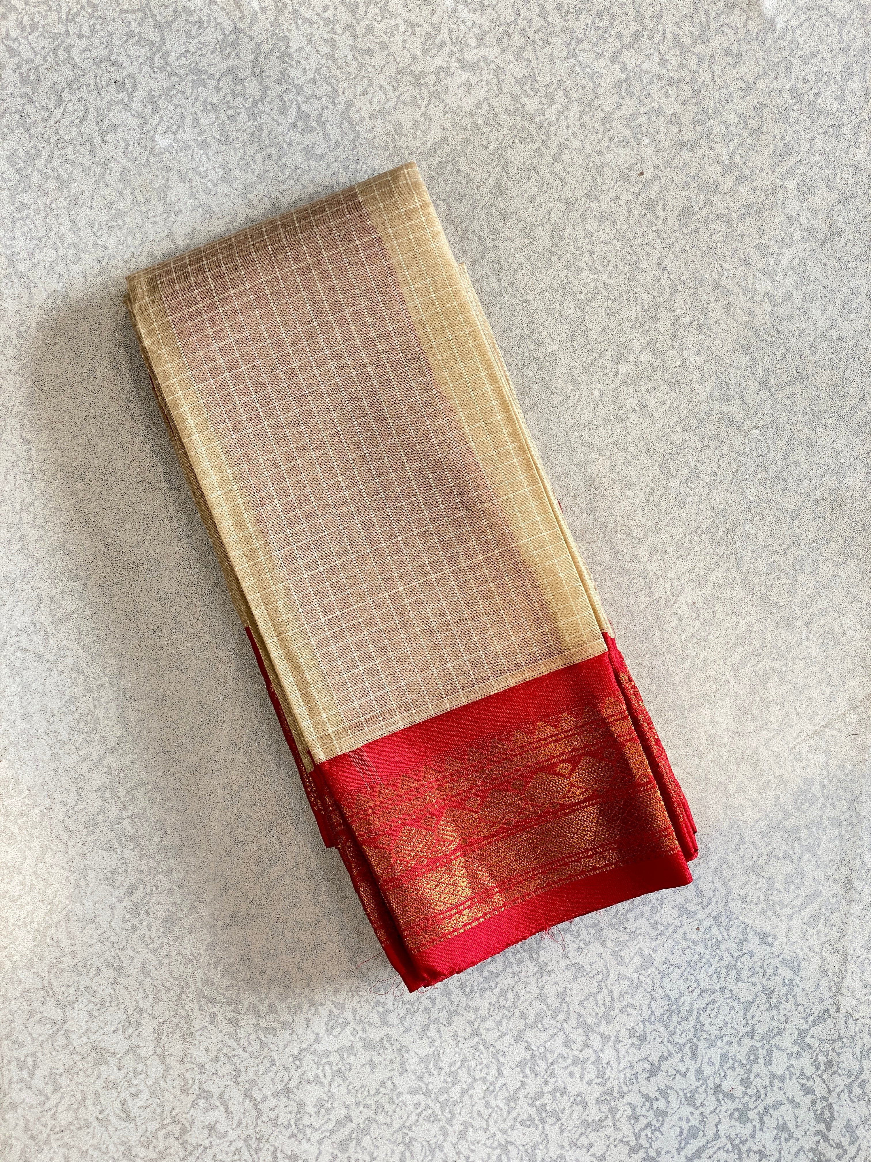 Ivory Crimson Pure Gadwal Cotton Saree