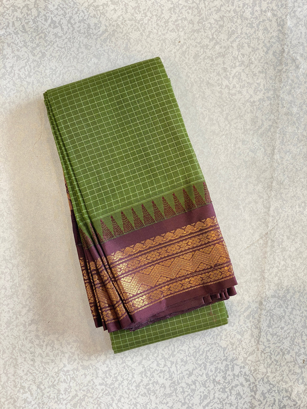 Olive Temple Pure Gadwal Cotton Saree