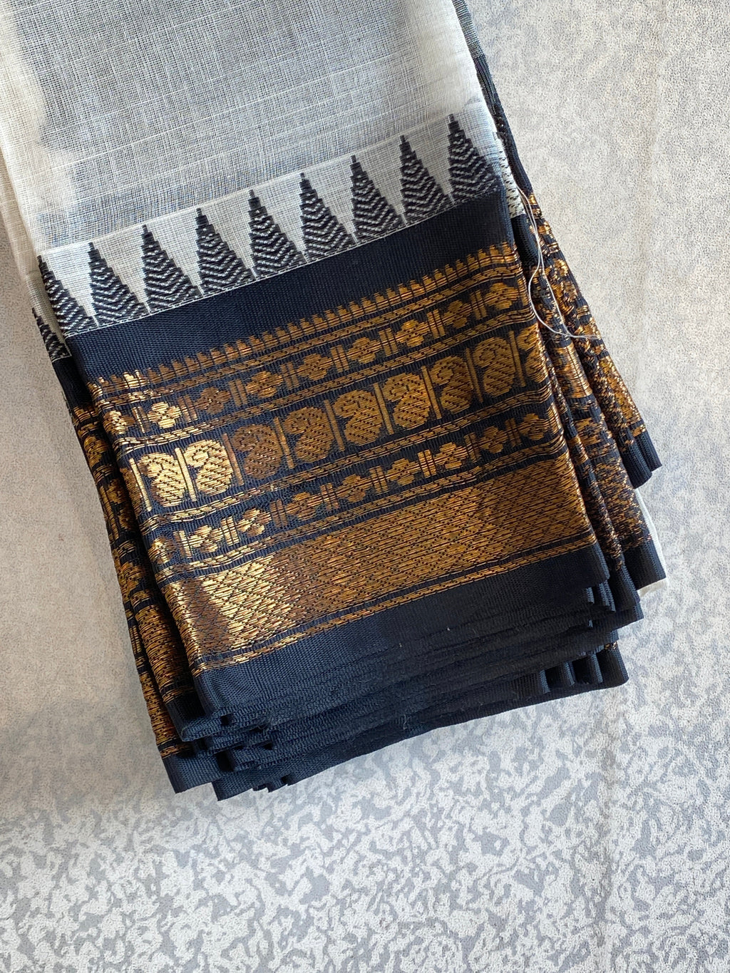 Ivory Temple Gadwal Cotton Saree