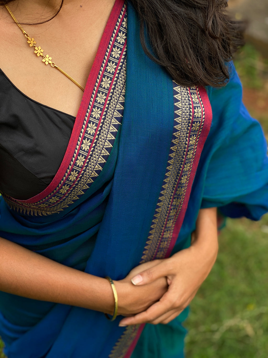 Narayanpet Cotton Saree - Royal Blue Flower Border