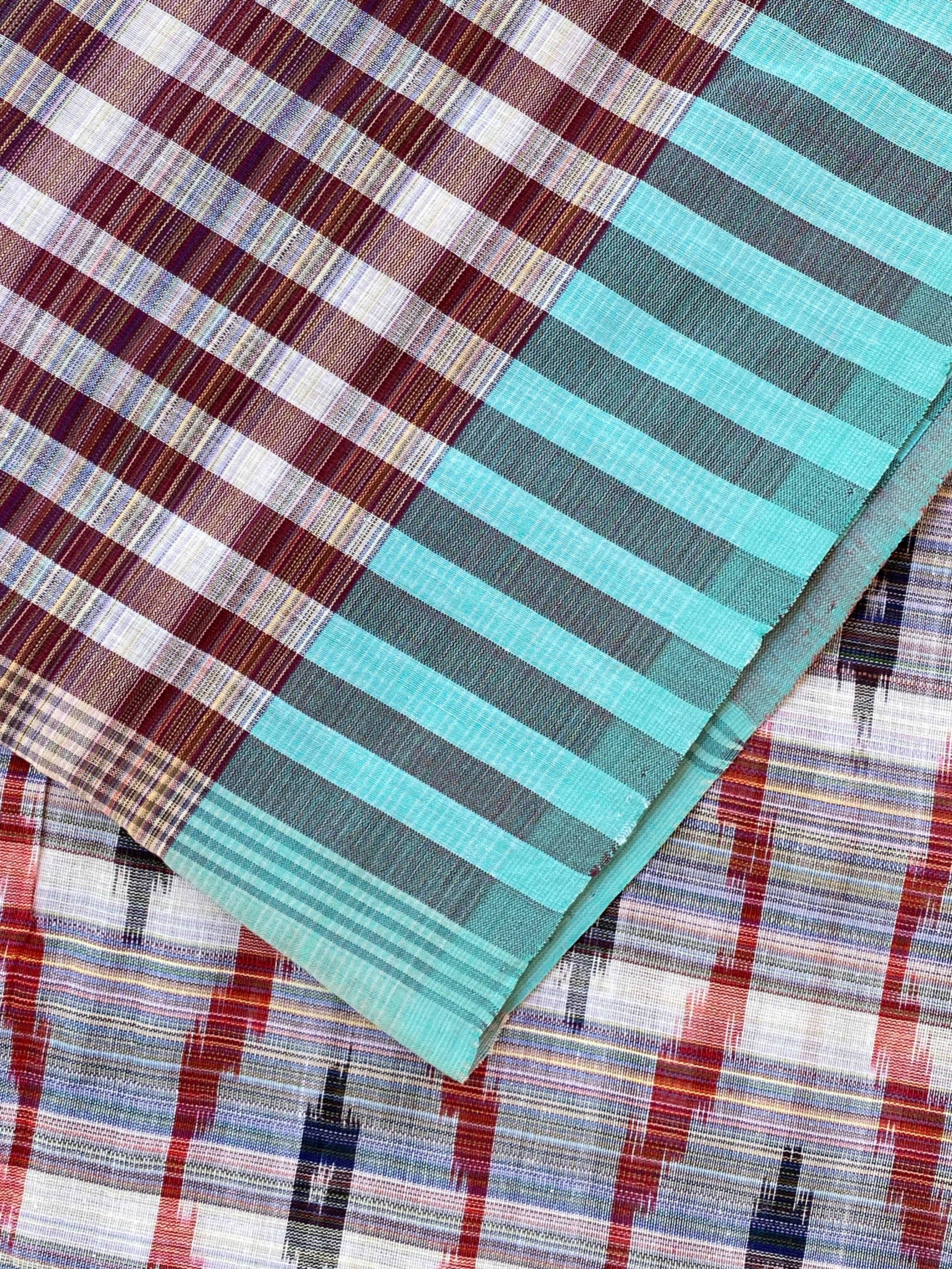 Checks Cotton Saree - Maroon Blue