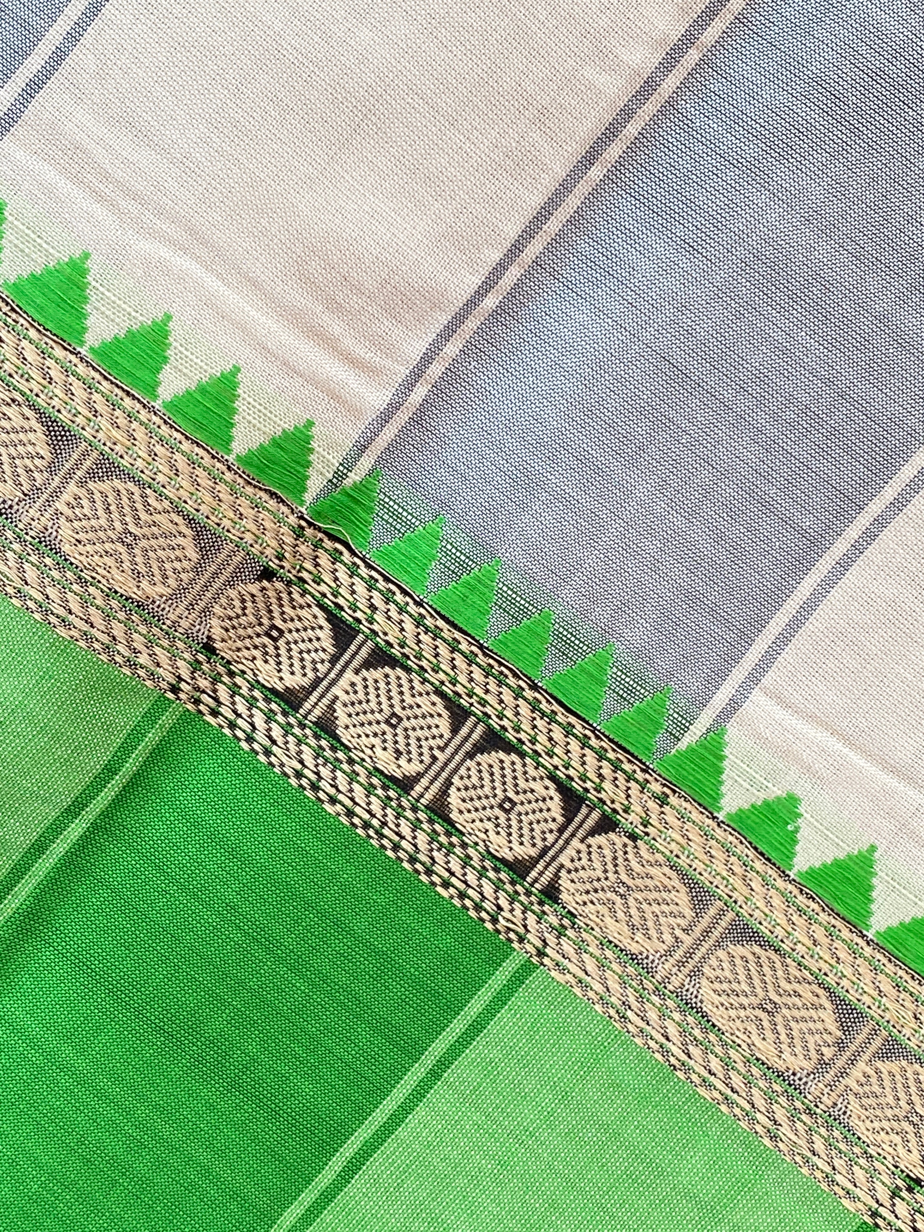 Ganga Jamuna Saree - Grey