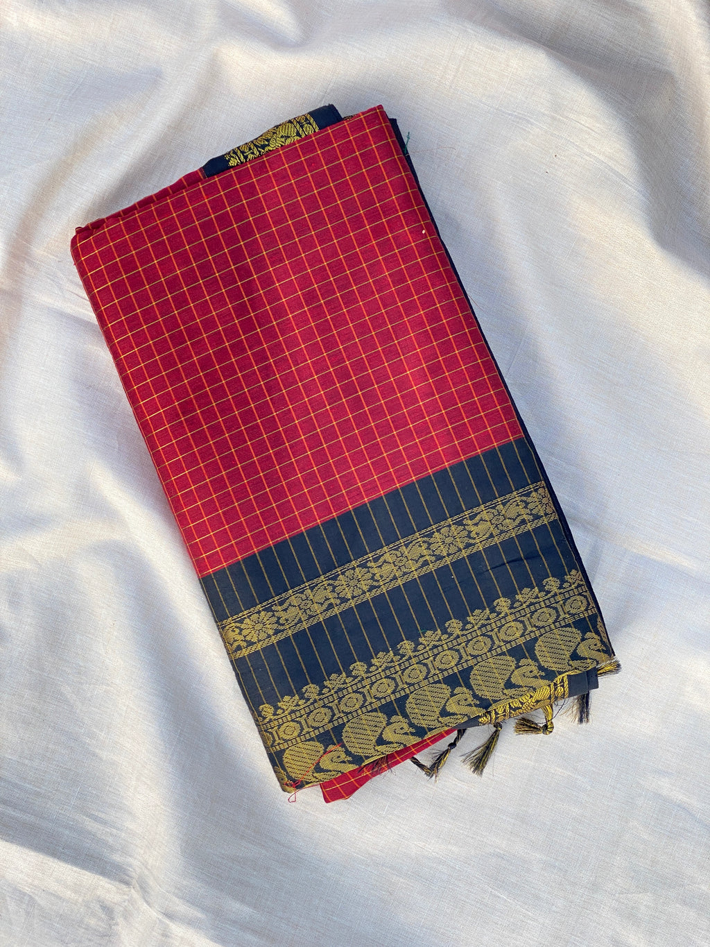 Kalyani Cotton - Red checks
