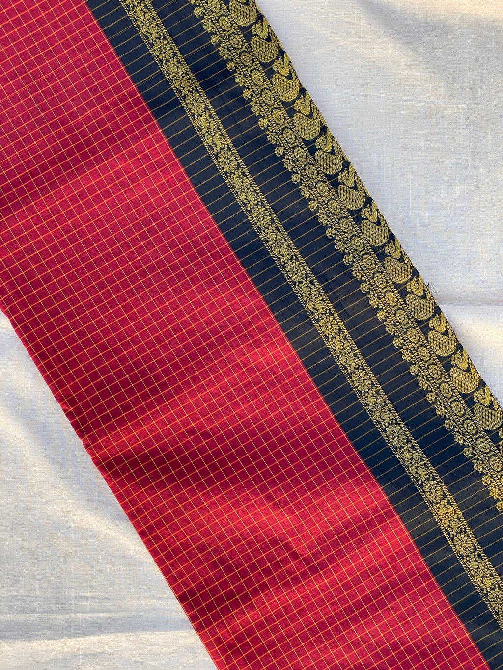 Kalyani Cotton - Red checks