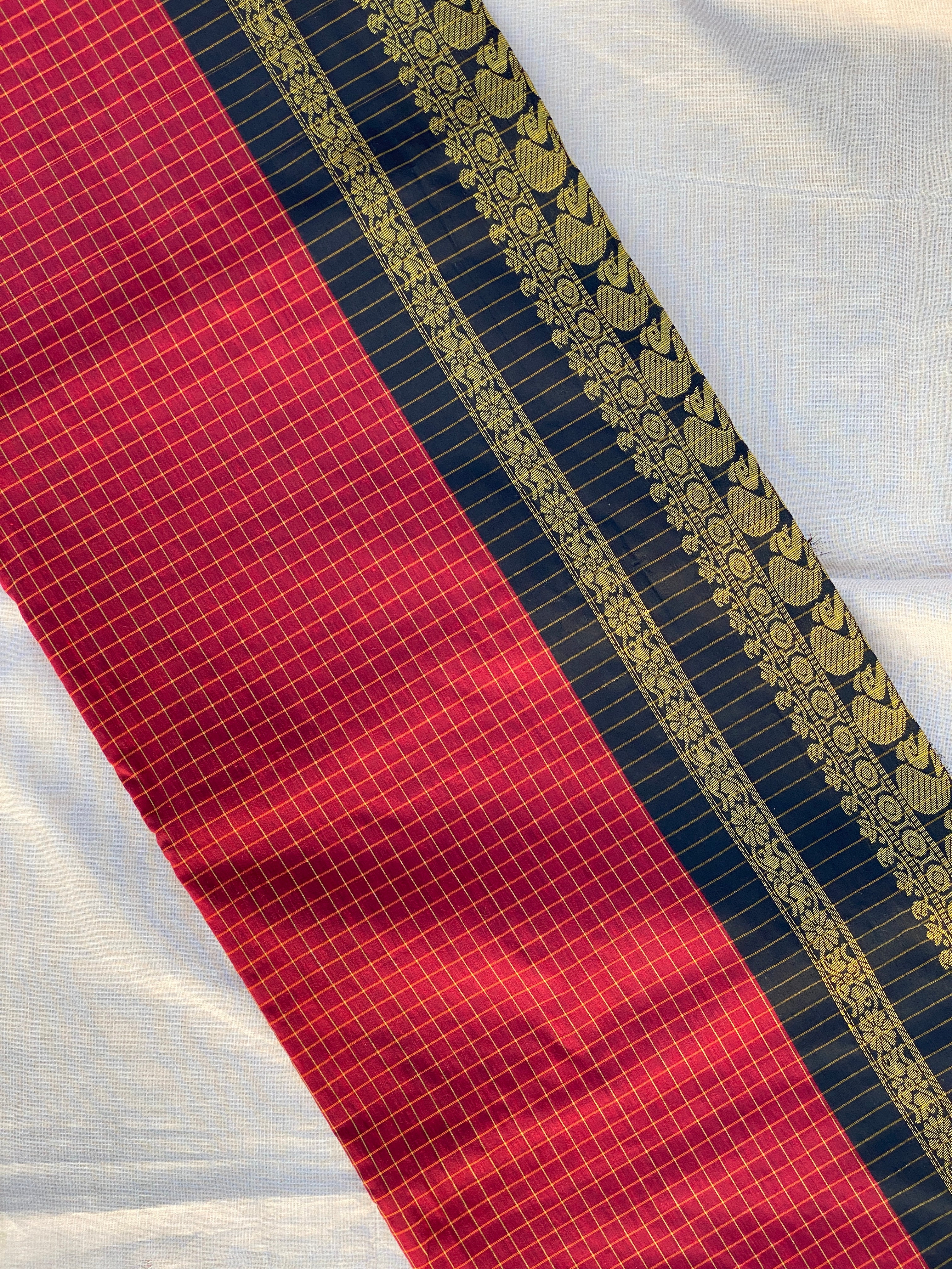 Kalyani Cotton - Red checks