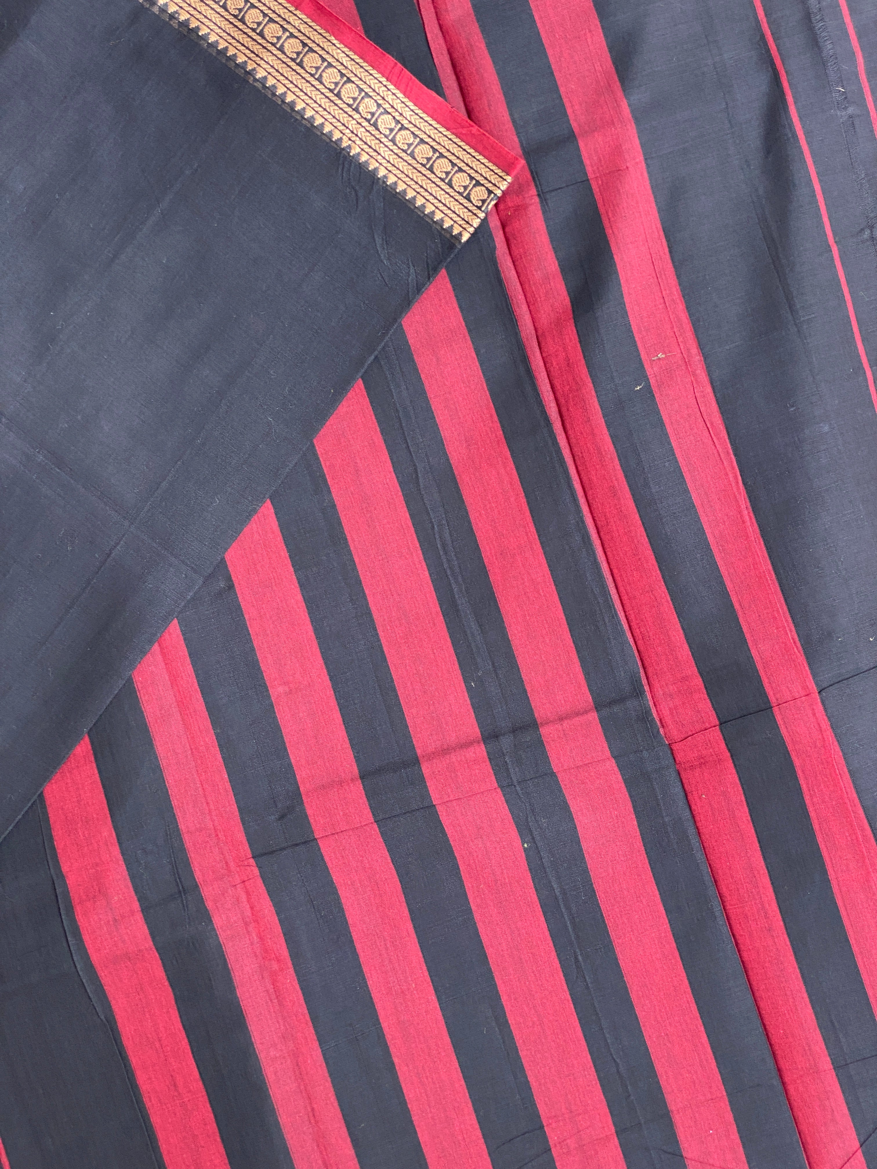 Narayanpet Mango Border - Black