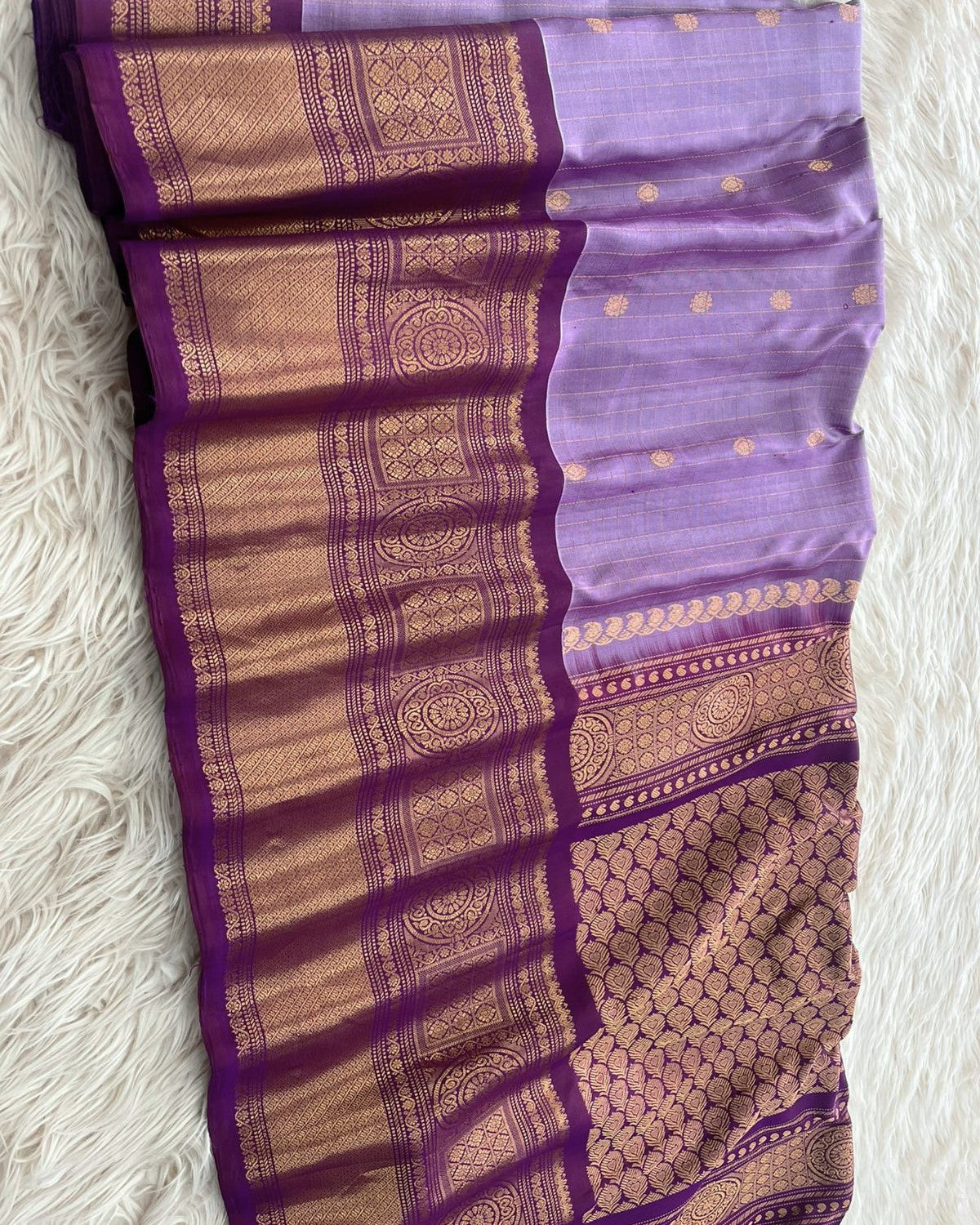 Lavender Handloom Gadwal Pattu Saree