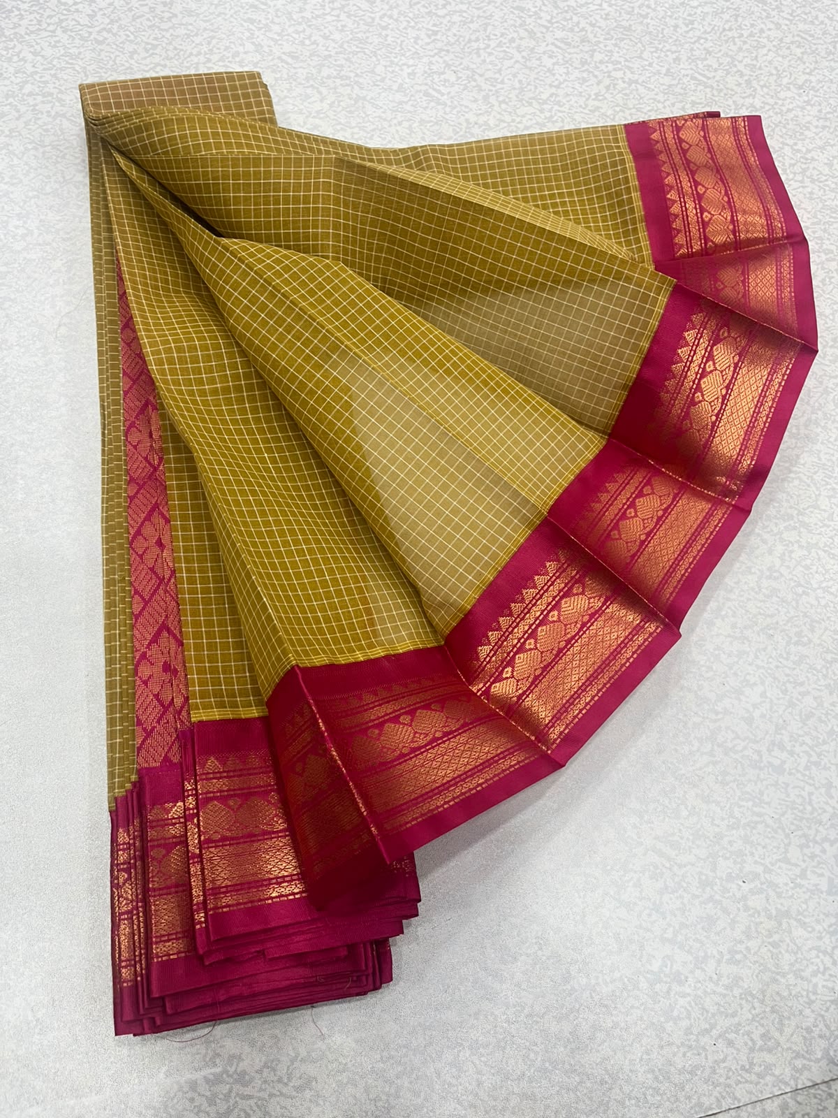 Gadwal cotton 10