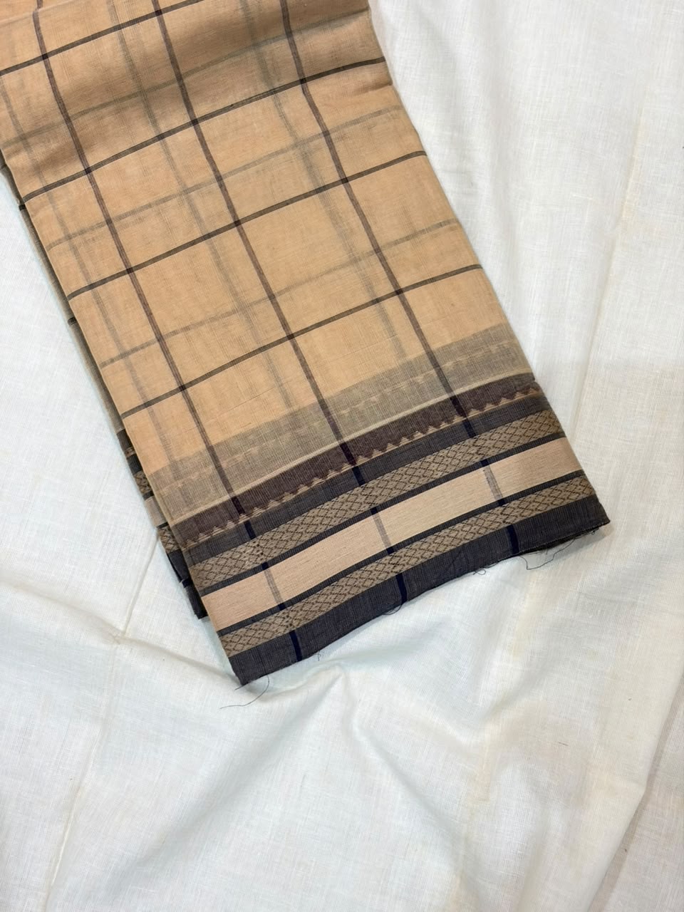 Kanchi Cotton 28